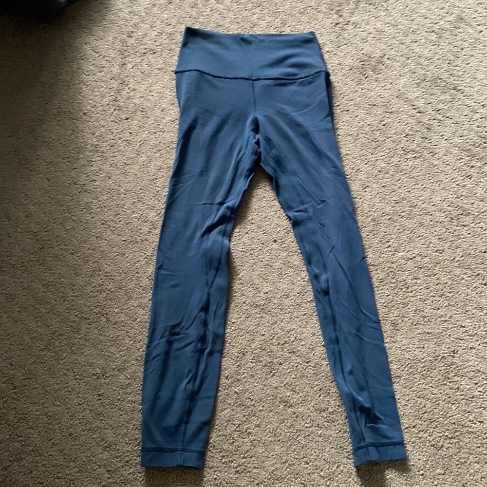 Lululemon 28 in align